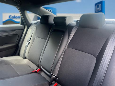 Used 2025 Honda Civic Sport image 27