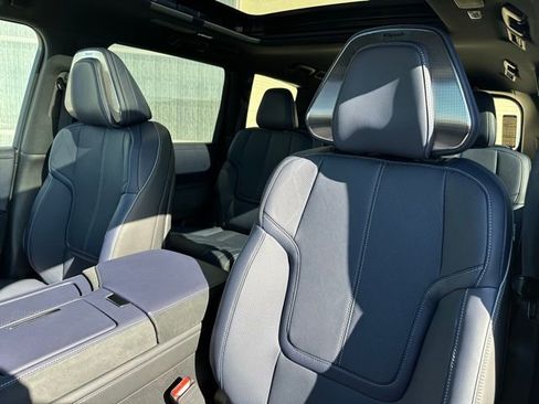 New 2026 INFINITI QX80 4WD w/ Sport Exterior Package image 27