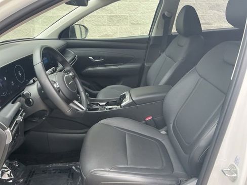 Used 2025 Hyundai Tucson SEL AWD/4WD image 16