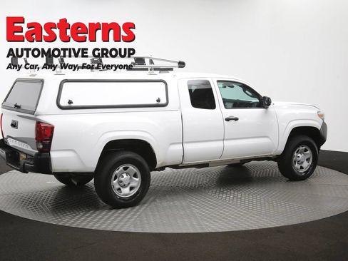 Used 2020 Toyota Tacoma SR RWD image 40