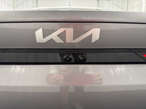 Used 2025 Kia K4 FWD image 40
