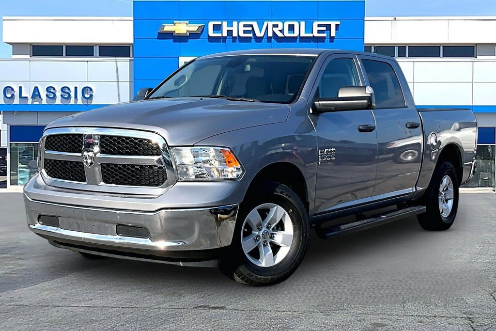 Used 2023 RAM 1500 Classic SLT w/ Trailer & Traction Group AWD/4WD image 2