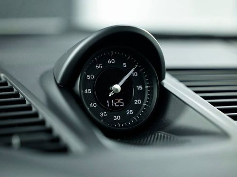 Certified 2024 Porsche 911 Carrera T image 40