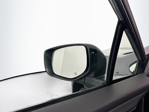 Used 2025 Subaru Outback Premium image 16