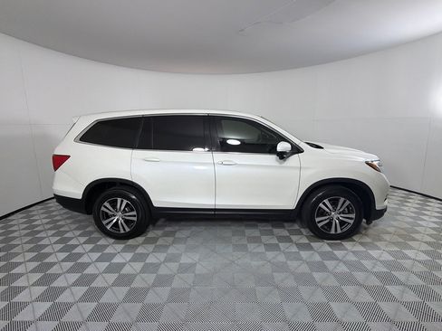 Used 2017 Honda Pilot EX-L image 4