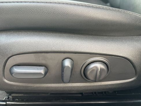 Used 2024 Chevrolet Malibu LT image 24