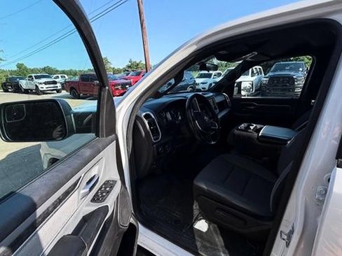 Used 2022 RAM 1500 Big Horn RWD image 4