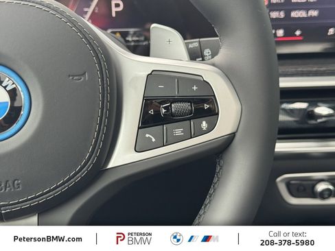 New 2026 BMW X5 xDrive50e image 23