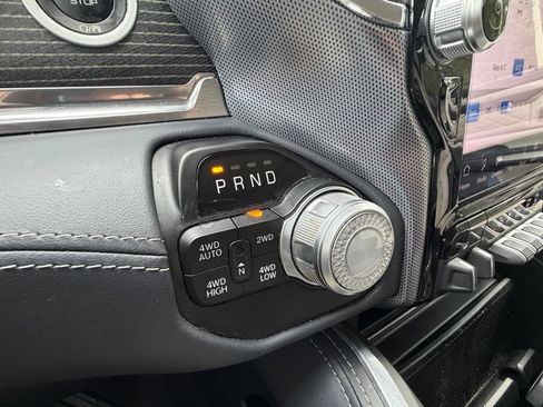 Used 2022 RAM 1500 Limited AWD/4WD image 21