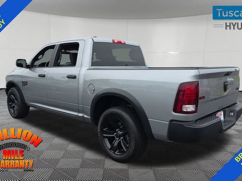 Used 2024 RAM 1500 Warlock AWD/4WD image 5