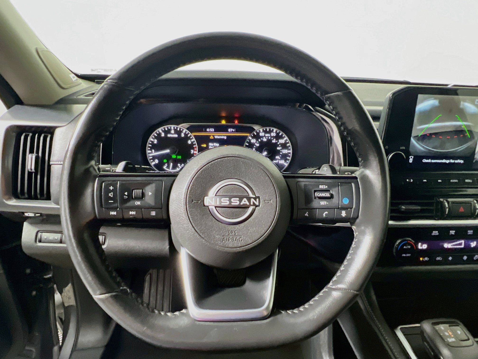 Used 2023 Nissan Pathfinder SL w/ SL Premium Package FWD image 17