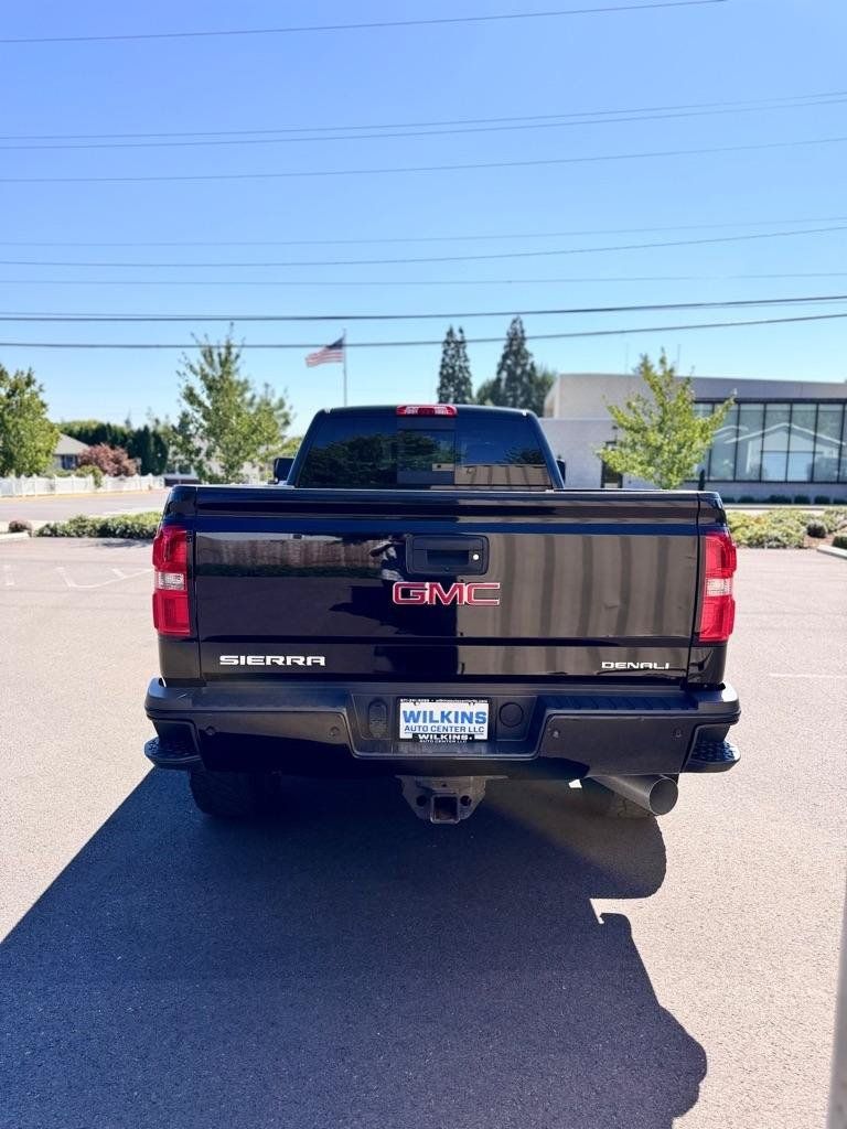 Used 2019 GMC Sierra 3500 Denali w/ Duramax Plus Package AWD/4WD image 6