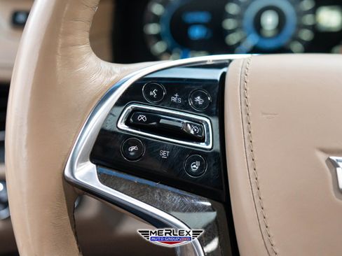 Used 2019 Cadillac Escalade ESV Platinum image 27