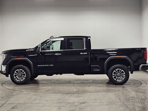 Used 2024 GMC Sierra 2500 SLT image 5