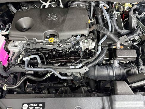 Certified 2026 Toyota Sienna XLE FWD image 44