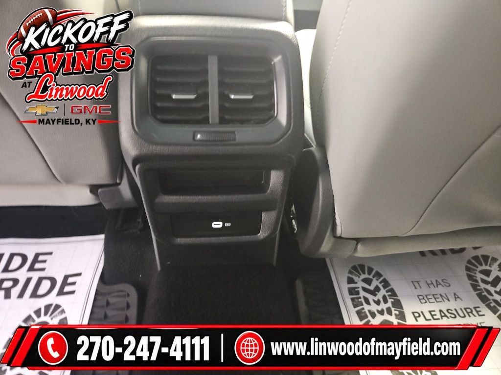 Used 2022 Volkswagen Taos SE AWD/4WD image 15