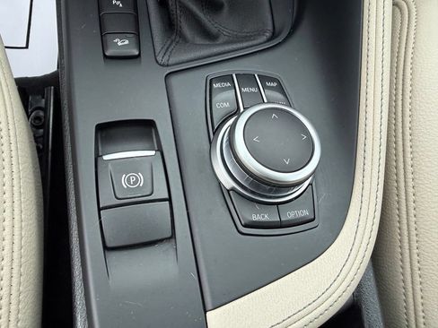 Used 2021 BMW X1 xDrive28i w/ Convenience Package AWD/4WD image 15