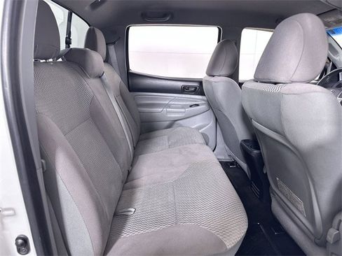 Used 2013 Toyota Tacoma PreRunner w/ SR5 Pkg image 28