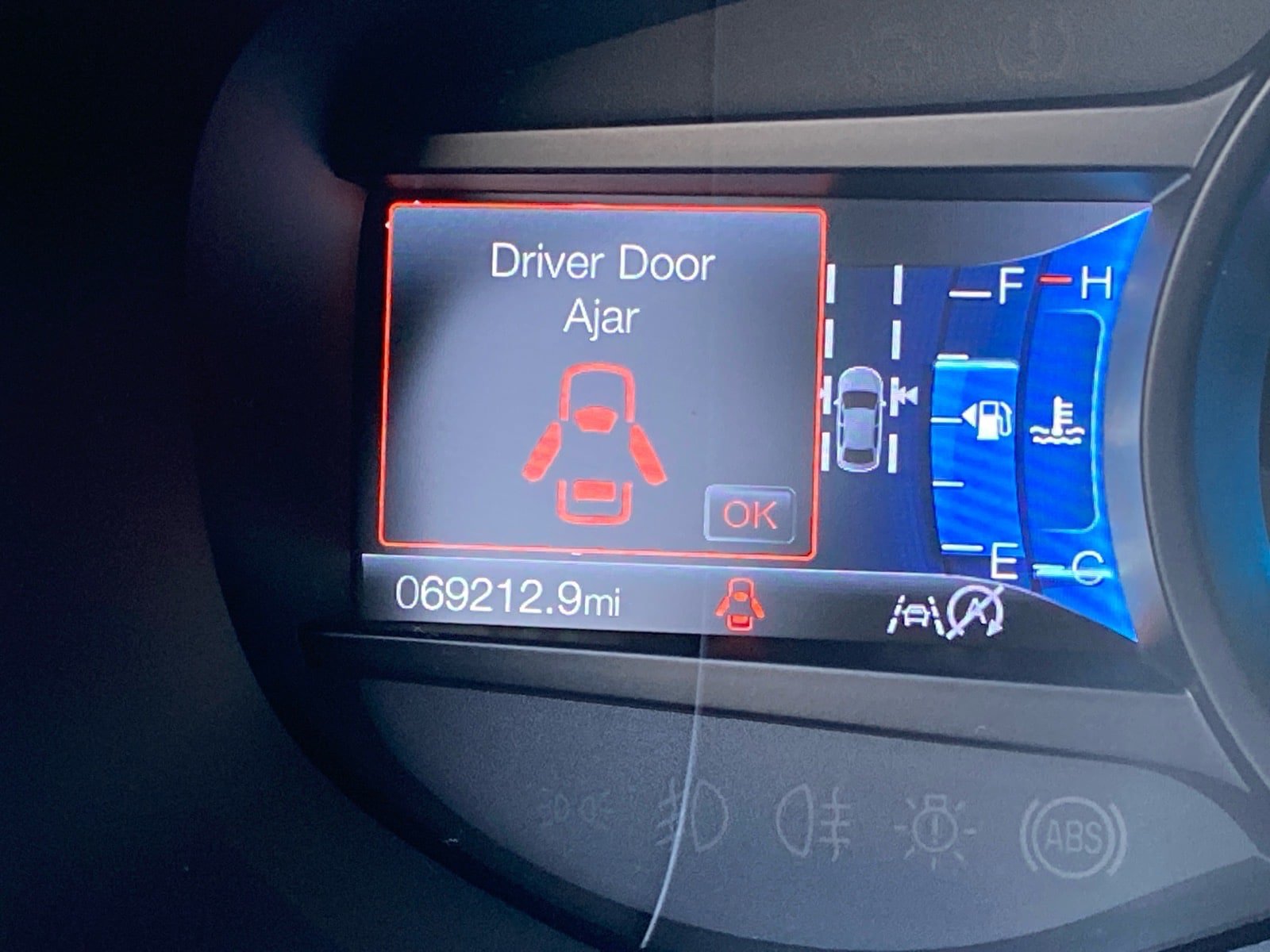 Used 2019 Ford Edge SEL w/ Equipment Group 201A AWD/4WD image 21