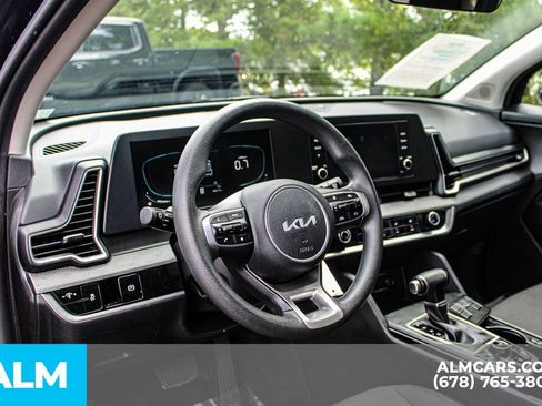 Used 2024 Kia Sportage LX image 23