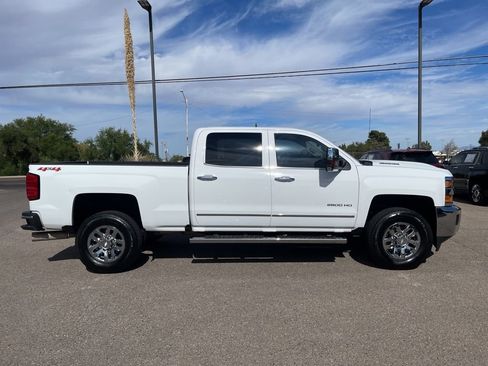 Used 2019 Chevrolet Silverado 2500 LTZ w/ Duramax Plus Package image 6