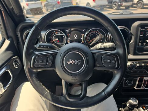 Used 2021 Jeep Wrangler Unlimited Sport AWD/4WD image 21