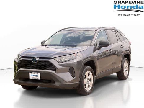 Used 2021 Toyota RAV4 LE AWD/4WD image 1