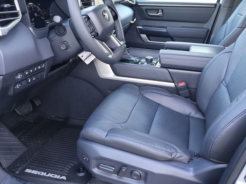 New 2026 Toyota Sequoia Platinum AWD/4WD image 22