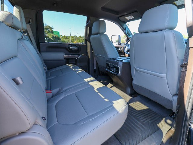 Used 2020 Chevrolet Silverado 2500 LTZ w/ LTZ Convenience Package AWD/4WD image 24