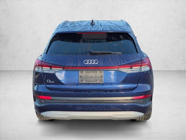 Used 2023 Audi Q4 e-tron Premium Plus w/ Premium Plus RWD image 6
