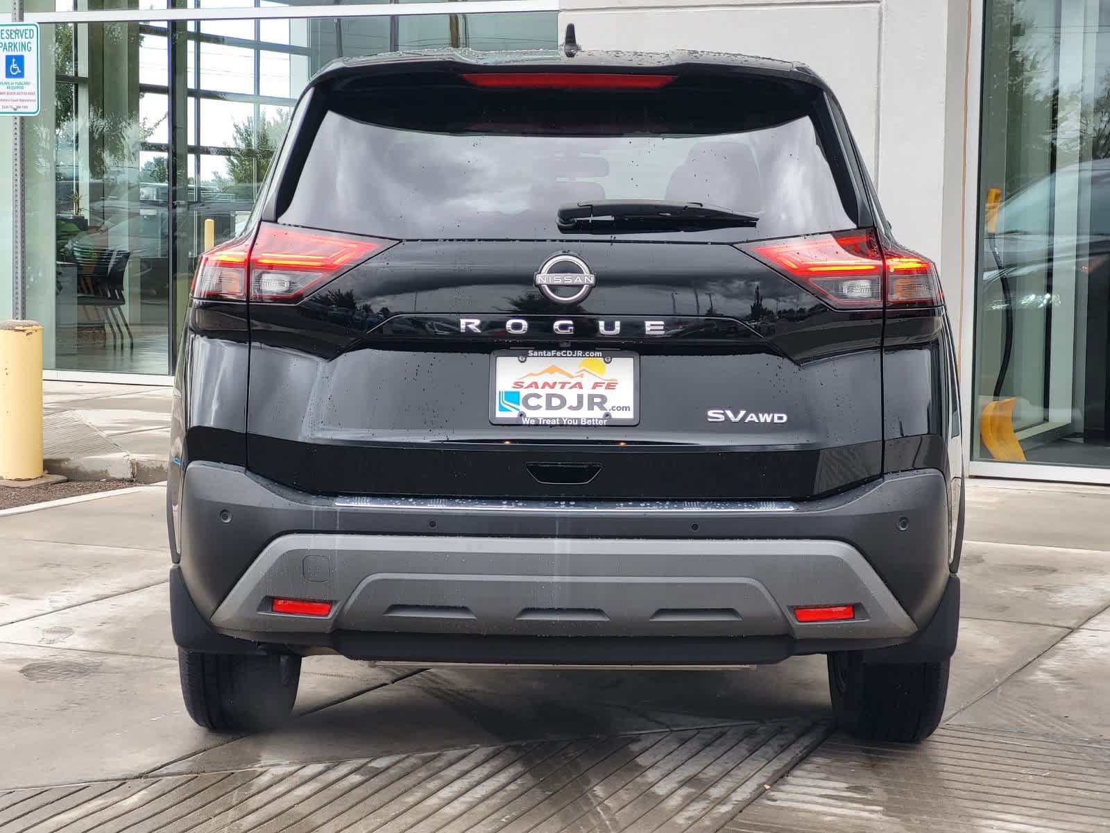 Used 2023 Nissan Rogue SV AWD/4WD image 6
