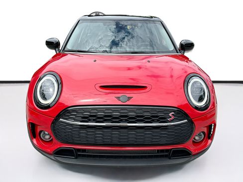 Used 2024 MINI Cooper Clubman S image 2