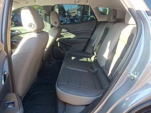 Used 2025 Chevrolet Trax ACTIV w/ Driver Confidence Package FWD image 10