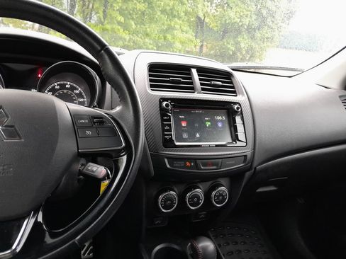 Used 2017 Mitsubishi Outlander Sport LE AWD/4WD image 18