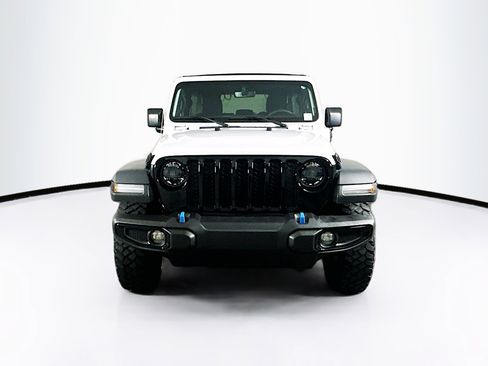 Used 2023 Jeep Wrangler Unlimited w/ Sun & Screen Package image 2