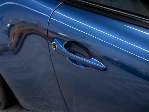 Used 1997 Porsche 911 Carrera RWD image 19