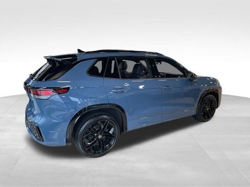 New 2025 Volkswagen Tiguan SE R-Line image 4