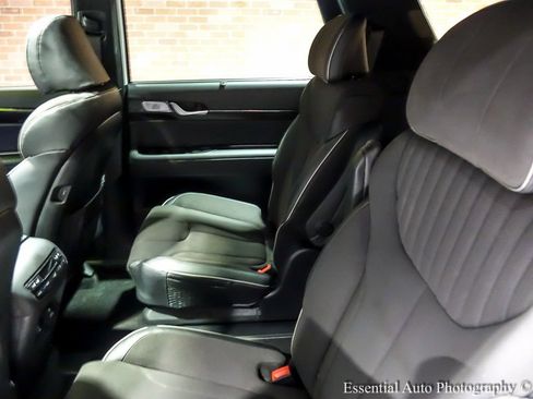 Used 2024 Hyundai Palisade Calligraphy image 18