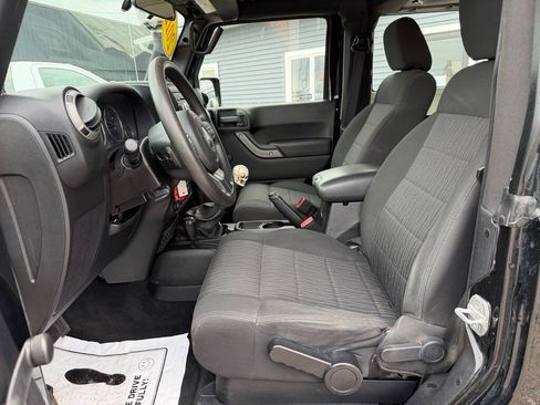 Used 2012 Jeep Wrangler Sport AWD/4WD image 12