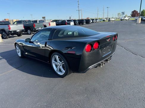 Used 2008 Chevrolet Corvette Coupe w/ Z51 Performance Package RWD image 7