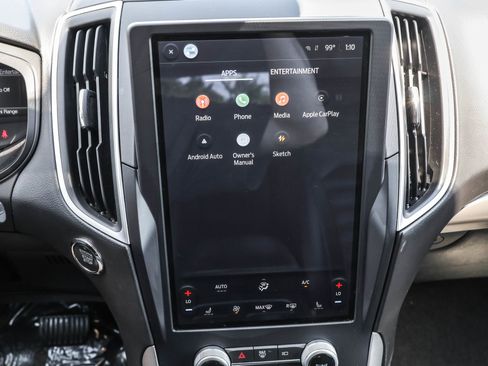 Used 2022 Ford Edge SEL image 29