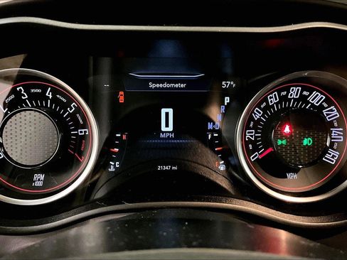 Used 2019 Dodge Challenger SXT w/ Driver Convenience Group image 19