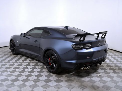 Used 2023 Chevrolet Camaro SS RWD image 9
