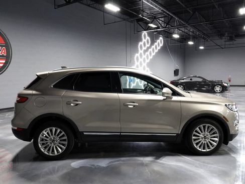 Used 2019 Lincoln MKC Premiere FWD image 8