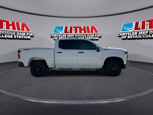 Used 2022 Chevrolet Silverado 1500 Custom Trail Boss image 9