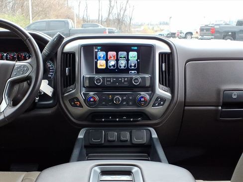 Used 2018 Chevrolet Silverado 1500 LTZ w/ Sport Package image 10