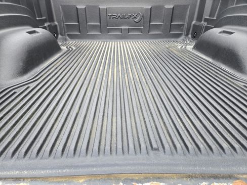 Used 2018 RAM 2500 Tradesman w/ Popular Equipment Group image 30