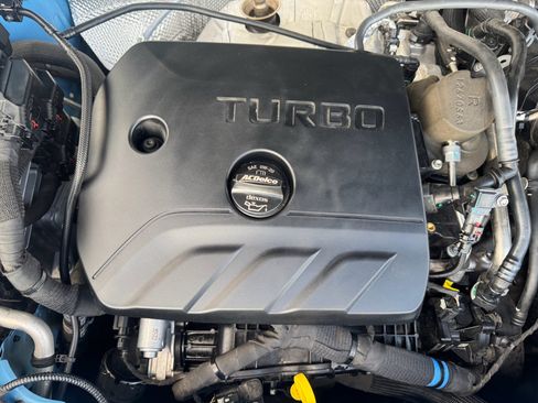 Used 2024 Chevrolet TrailBlazer RS FWD image 27