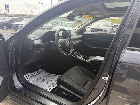 Used 2024 Honda Accord EX image 26