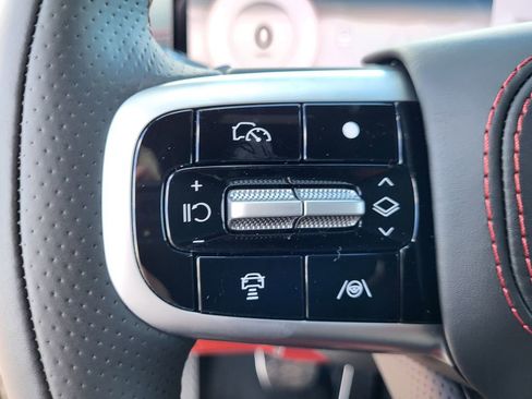 New 2026 Genesis GV70 2.5T Sport Prestige image 21